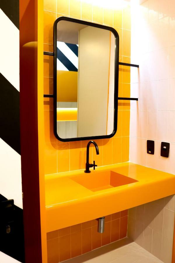 Artsy Vitoria Hostel מראה חיצוני תמונה